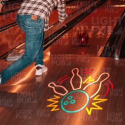 Décoration lumineuse bowling projetée au sol